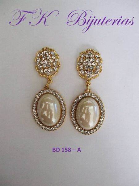 BD 158 - A, Brinco banhado
